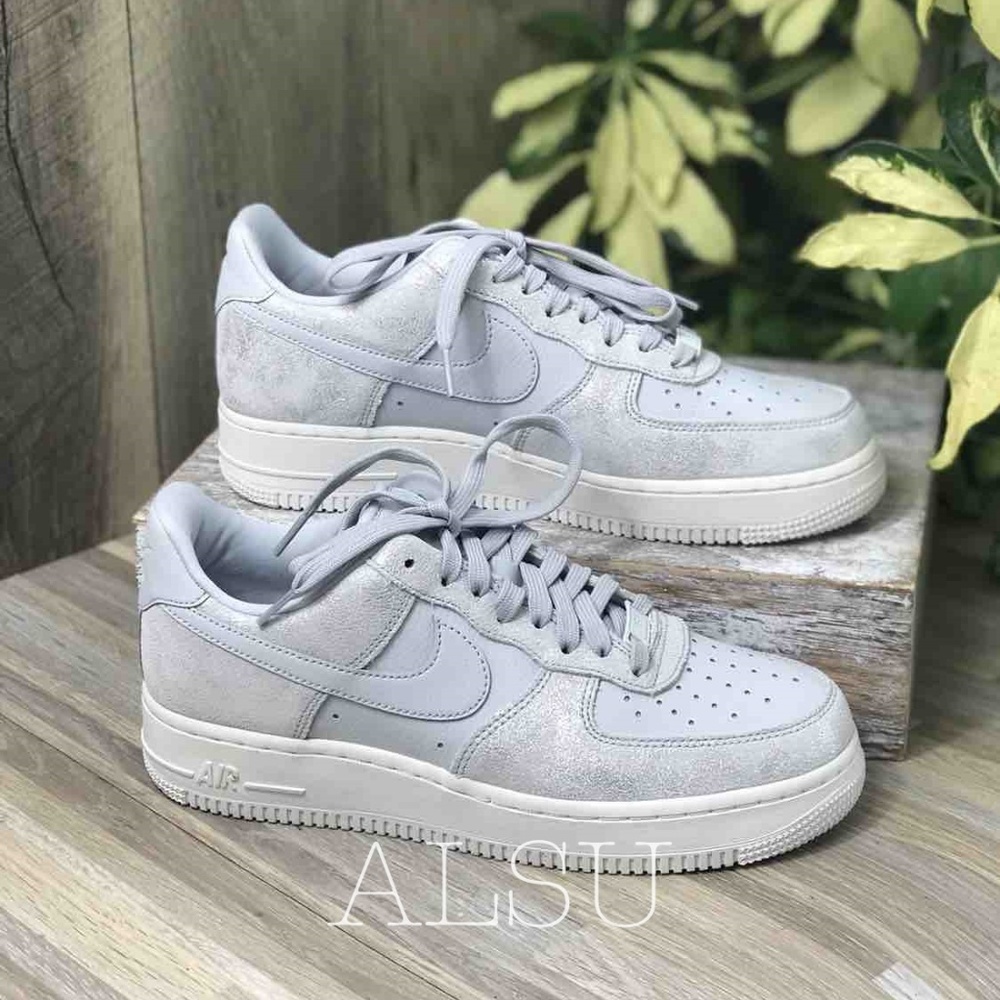 Nike Air Force 1’07 PRM Pure Platinum - Picture 2 of 8